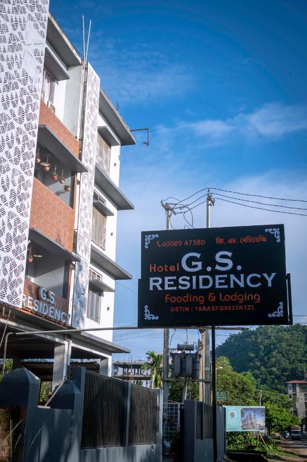 Gs Residency Hotel Guwahati Buitenkant foto